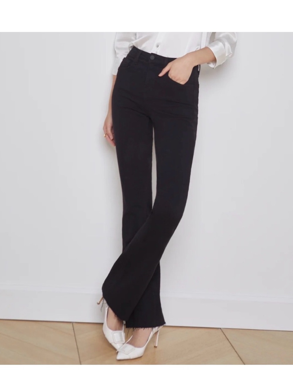 L'AGENCE Milana Low Rise Raw
Hem Jeans Black Size 29
